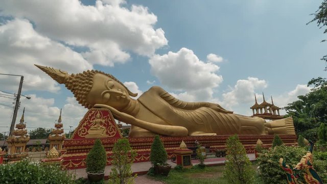 Vientiane Laos time lapse 4K, timelapse at Reclining Buddha statue in Wat Pha That Luang