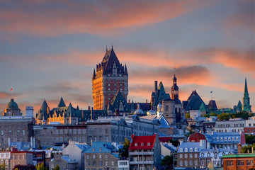 Fototapeta premium Quebec City in Evening Light