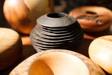 Fototapeta na wymiar handmade wooden dishes 