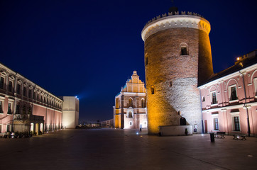 Courtyard and tower of royal castle of Lublin, Poland - obrazy, fototapety, plakaty