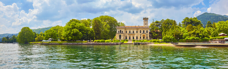 Comer See-Panorama bei Cernobbio