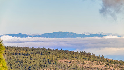Blick von Teneriffa auf Nachbarinseln