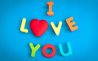 I LOVE YOU! A card on a blue background.