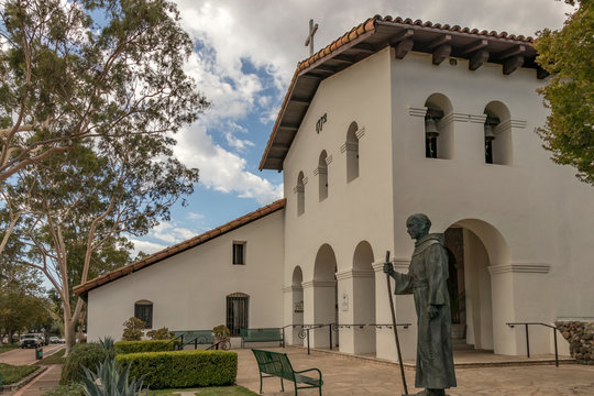 Mission San Luis Obispo, California, USA. One of the series of 21 Spanish religious outposts in Alta California established in the 18th and 19th centuries and founded by Father Jun&iacute;pero Serra.