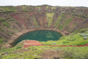 Kerið – Kratersee im Süd-Westen Islands