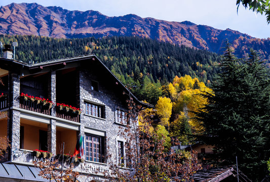 Alpi, Courmayeur, Annecy e Natura