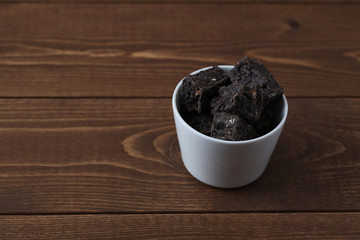 チョコレート クランチ ビスケット テーブル