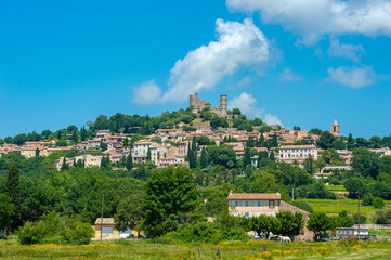 Obraz premium Townscape of Grimaud Village