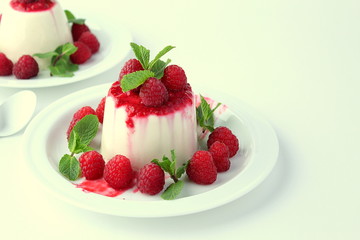 dessert with strawberry