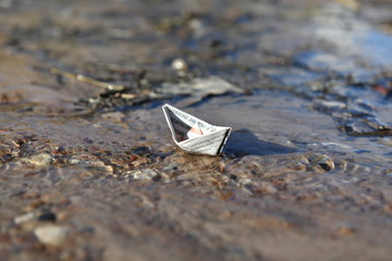 newspaper ship sails