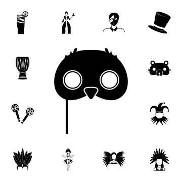 Owl mask icon. Detailed set of carnival masks icons. Premium quality graphic design icon. One of the collection icons for websites, web design, mobile app