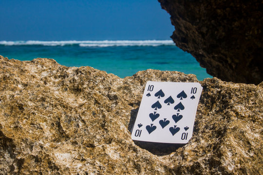 poker card beach theme