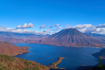 Naklejka na ściany i meble 日光中禅寺湖と男体山17