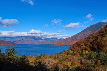 日光男体山と中禅寺湖09