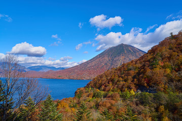 日光男体山と中禅寺湖08