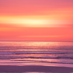 Fototapeta na wymiar sunset in the Ocean