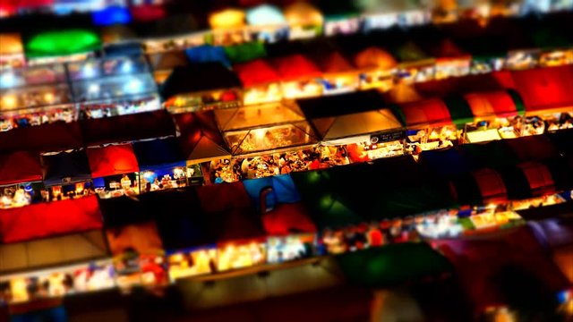 4K : Time Lapse Night Train Market Ratchada at Bangkok, Thailand - Miniature effect