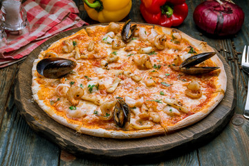 Pizza with seafood