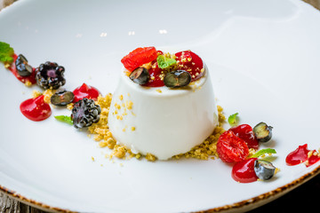 Panna cotta with fresh berries