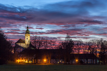 Fototapeta premium Kloster Fürstenfeld am Abend