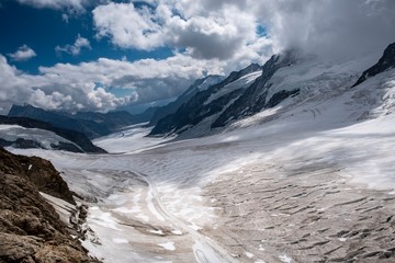 Fototapeta na wymiar Globale Erwärmung, Klimawandel, Aletsch Gletscherschmelze, Berner Oberland, Grindelwald, Schweiz
