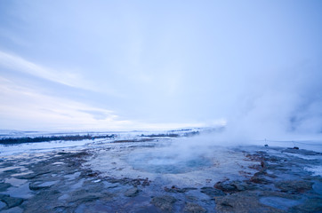 アイスランド　間欠泉