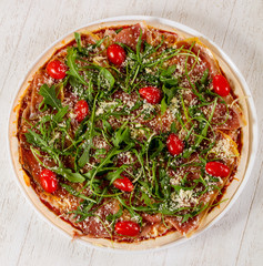 Pizza with hamon