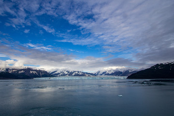 Fototapeta na wymiar Glacier, mountains and the sea