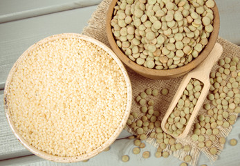 Green lentils and millet - a vegetable source of protein.