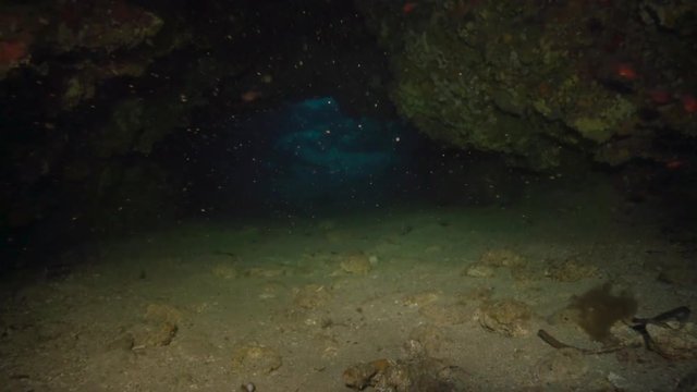 Unterh&ouml;hle 8