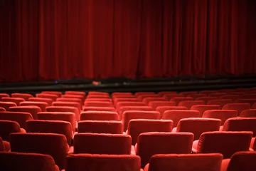 Zelfklevend Fotobehang Theater rode theaterstoelen