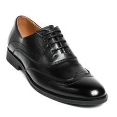 Men's leather fashion shoes isolated on white background