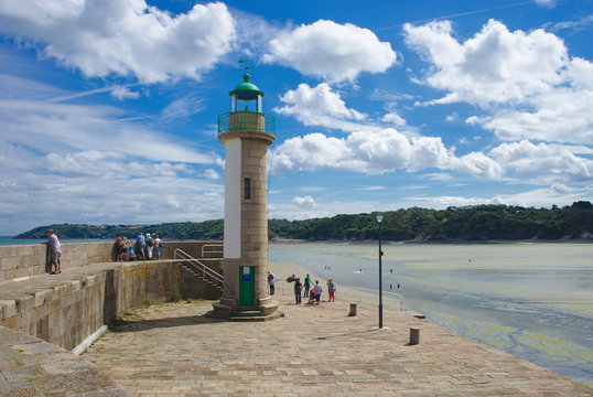 Port de Binic en Bretagne dans les c&ocirc;tes d'Armor