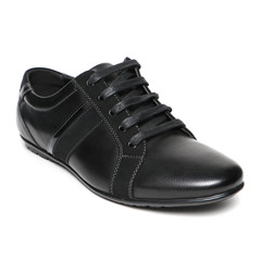 Men's leather fashion shoes isolated on white background