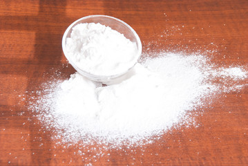 sodium bicarbonate (cleaning agent)