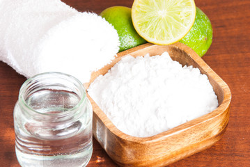 sodium bicarbonate (cleaning agent)