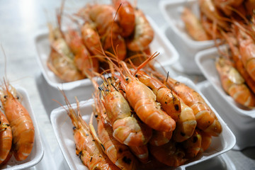 エビ・炭火・手長・新鮮・シーフード・海鮮・丸焼き