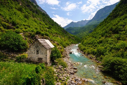 River Cem i Vuklit, Tamara, Kelmend,  Prokletije, Qark Shkodra, Albania