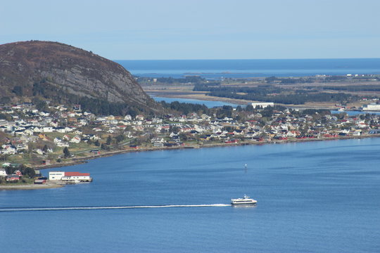Islands - Valder&oslash;y and Vigra