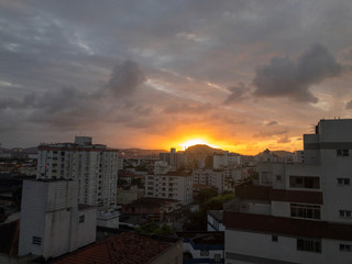 nascer do sol cidade 