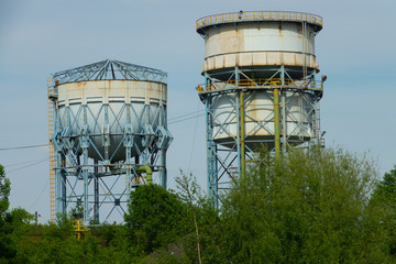 Chateaux d'eau des haut-fourneaux - Vallée de la Fensch - Moselle 
