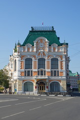 Fototapeta na wymiar Nizhny Novgorod, Russia - August 19, 2018: The building of the city Duma on the Minin and Pozharsky Square