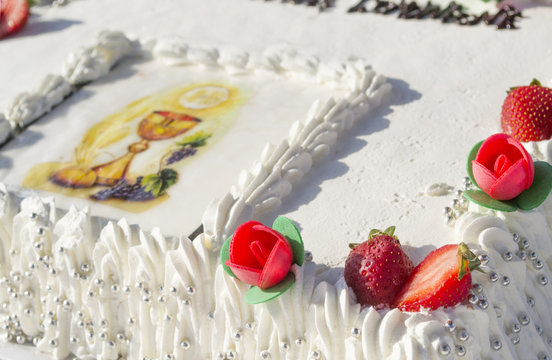 torta per celebrare una prima comunione