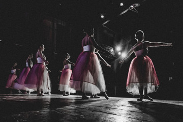 dress dancers