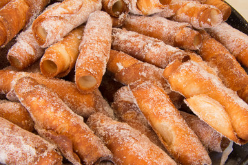 Cañas con azúcar. Repostería rellenable.