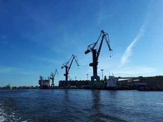 Obraz premium cranes in the port
