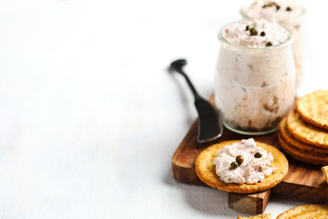 Creamy dip with smoked salmon