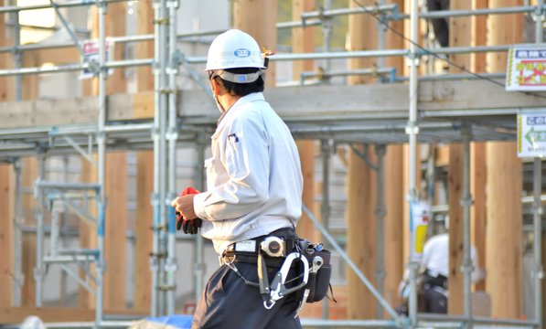 建築工事・木造建築・工事中 