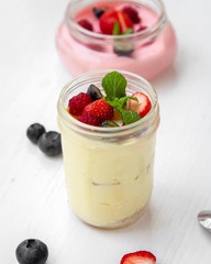 Yogurt with strawberries