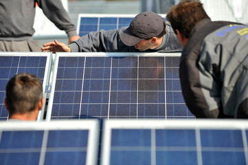 Solaire panneaux photovoltaique energie vert renouvelable